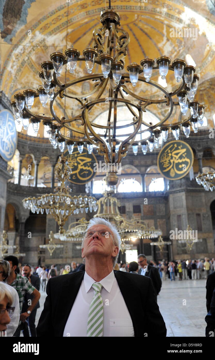 Der baden-württembergischen Ministerpräsidenten Winfried Kretschmann (Bündnis 90/Die Grünen) Duldung am 18.10.2012 sterben Hagia Sophia in Istanbul (Ägypten). Sterben Sie baden-württembergischen Grün-Rote Landesanstalten ist Mit Einer 80-Köpfigen Delegation aus Politik, Wirtschaft, Wissenschaft, Kultur Und Gesellschaft in Ägypten Gereist sterben. Foto: Bernd Weißbrod/Dpa +++(c) Dpa - Bildfunk +++ Stockfoto