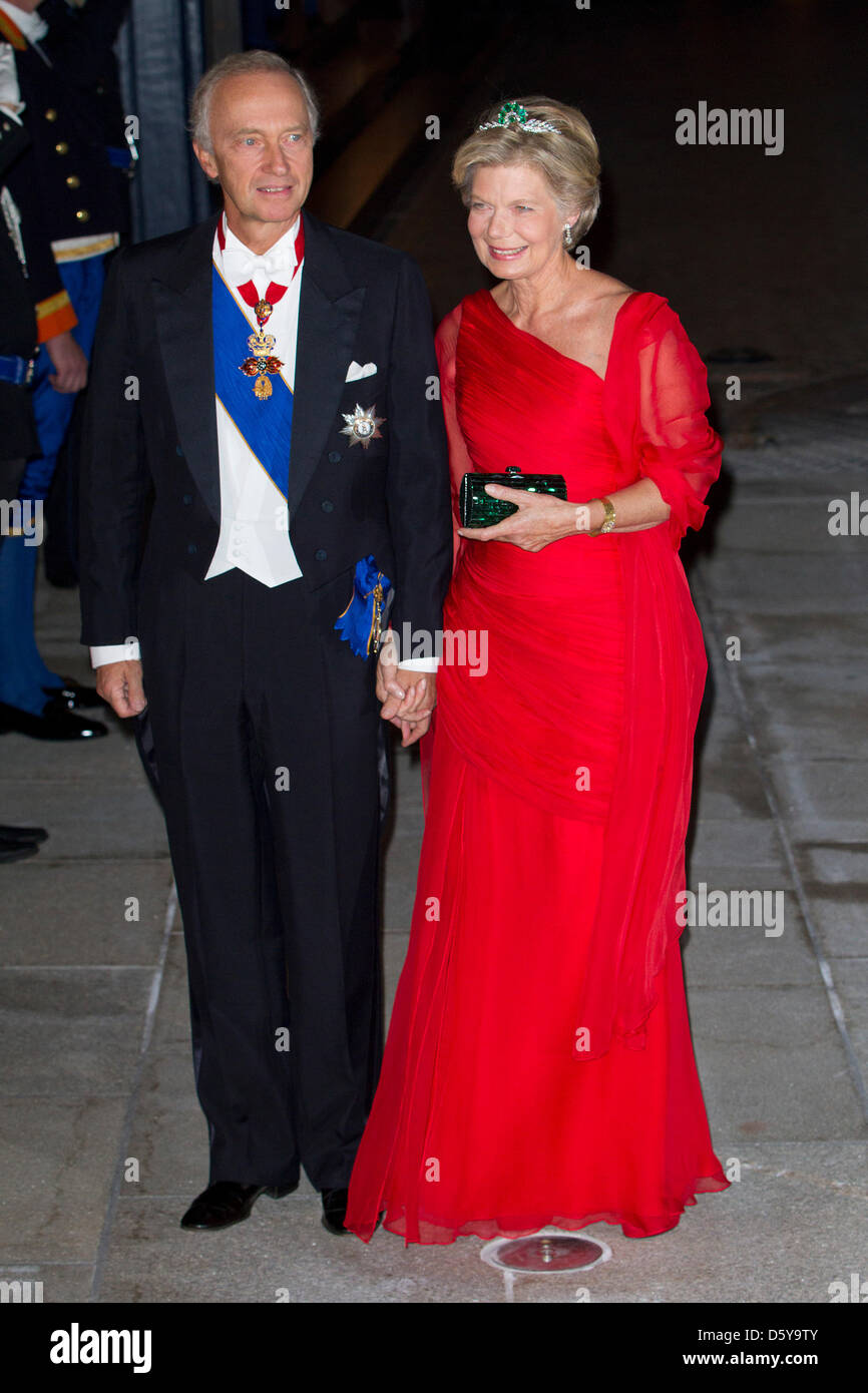 Prinzessin Marie Astrid und Erzherzog Christian für das Gala-Dinner anlässlich der Hochzeit von Prinz Guillaume, erblicher Großherzog von Luxemburg und Gräfin Stéphanie de Lannoy im Grand Ducal Palace in Luxemburg-Stadt, Freitag, 19. Oktober 2012 ankommen. Foto: Patrick van Katwijk / Niederlande, Stockfoto