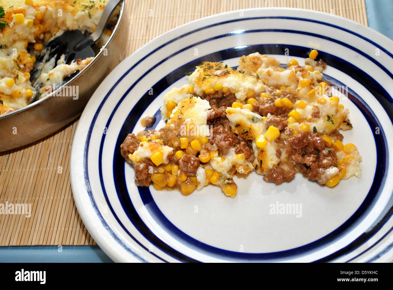 Portion Sheperds Pie Stockfoto