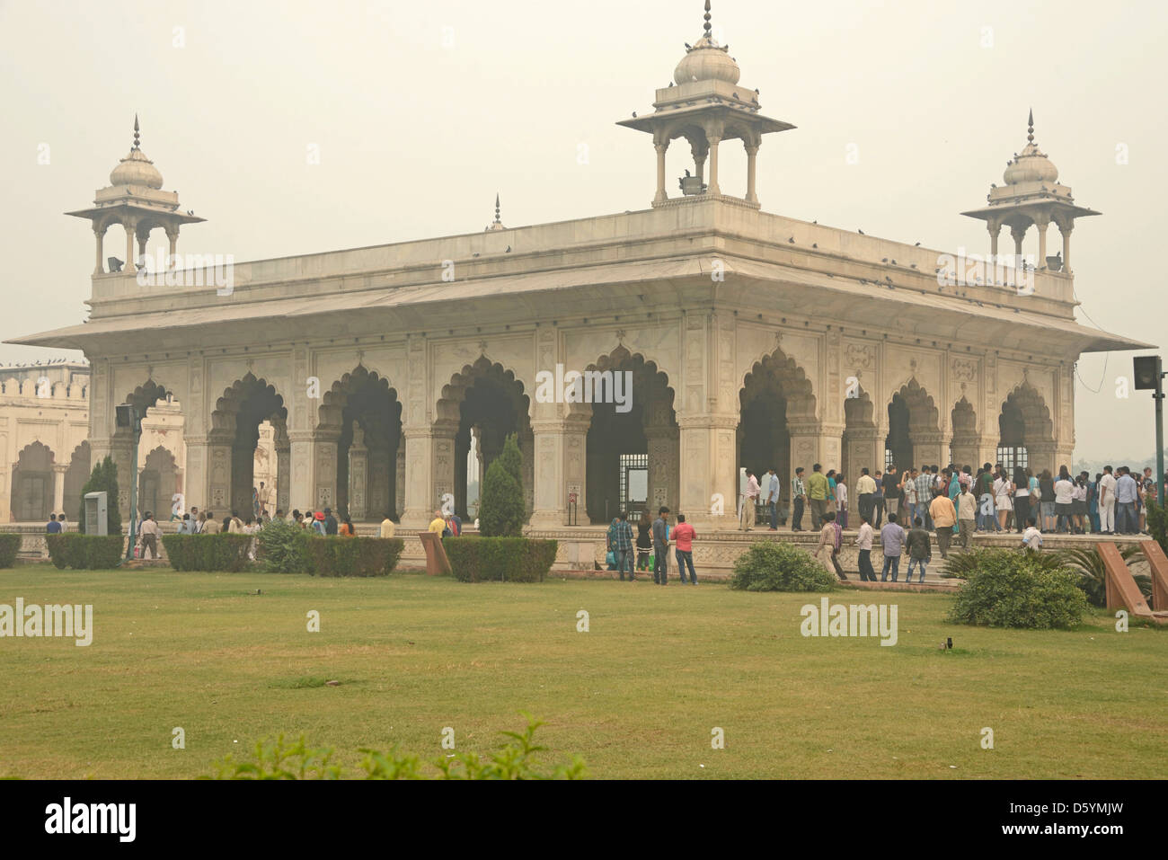 Der Diwan-i-Khas auf dem Gelände des Roten Forts in Alt-Delhi, Indien Stockfoto