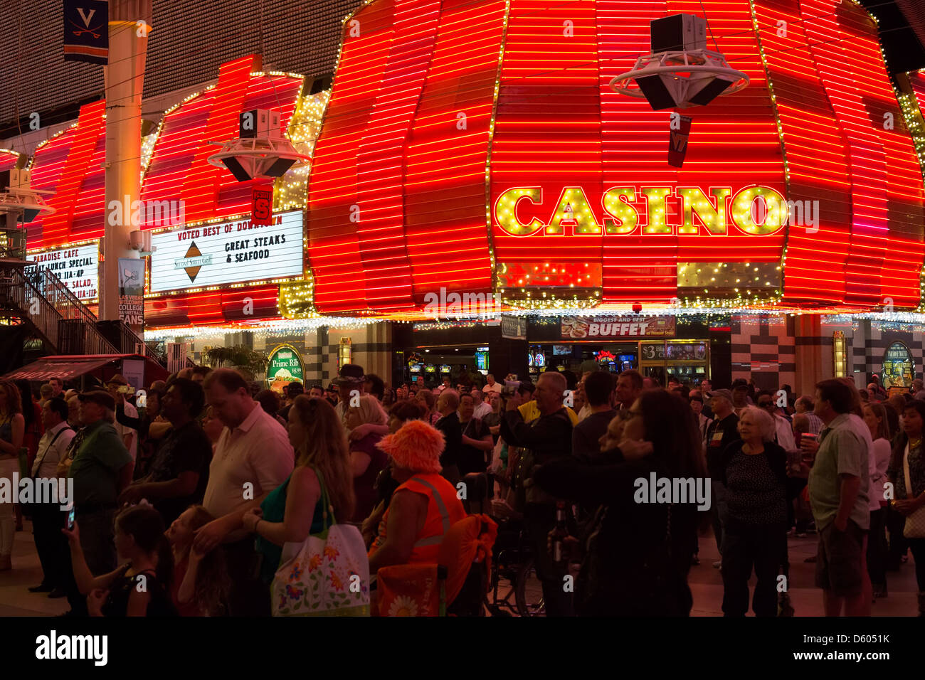 Las Vegas, Nevada - Fremont Street in der Innenstadt von Las Vegas. Stockfoto