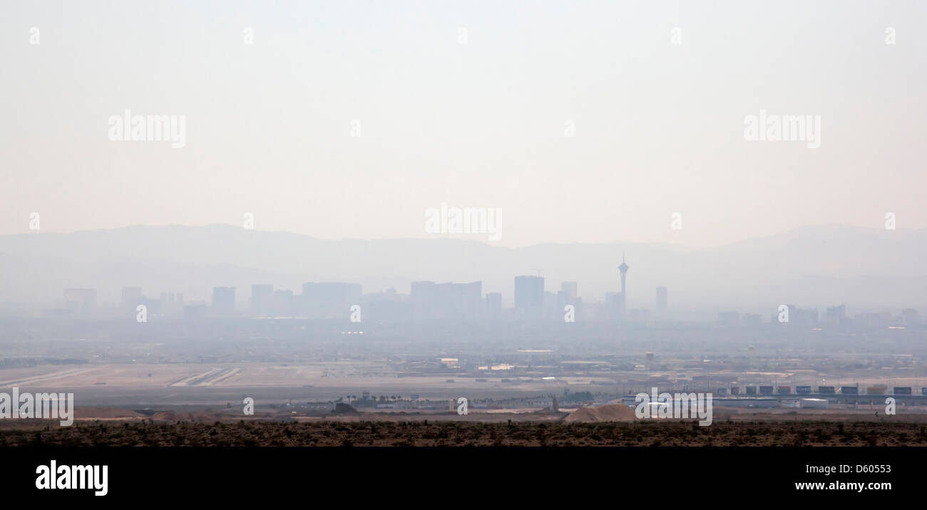 Las Vegas, Nevada - ein Sandsturm verdeckt den Las Vegas Strip. Stockfoto