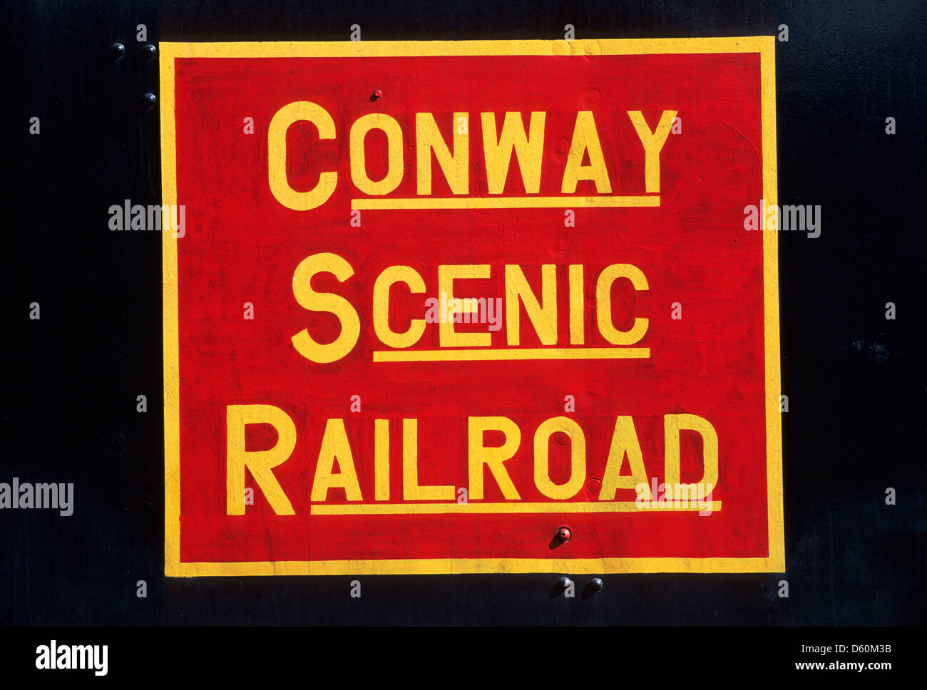 Elk281-1419 New Hampshire, North Conway, Conway Scenic Railroad, Schilder Stockfoto