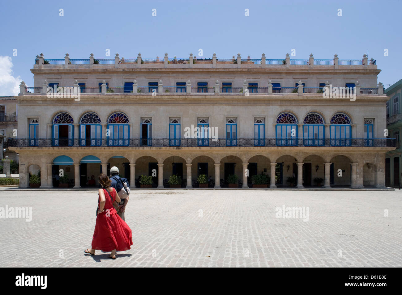 Havanna: Hotel Santa Isabel / Plaza de Armas Stockfoto