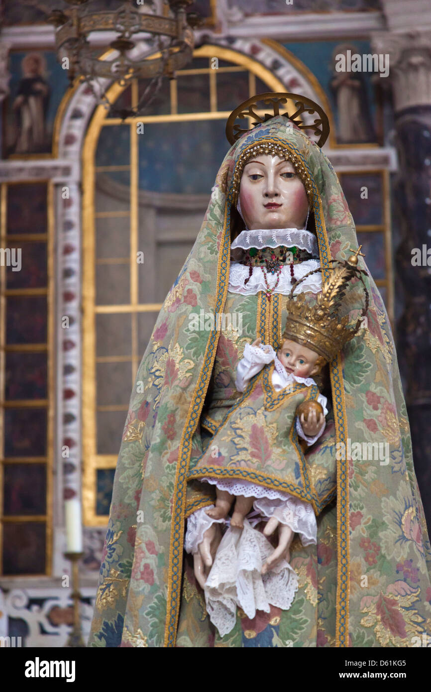 Frankreich, Korsika, La Balagne, Calvi, Zitadelle, Kathedrale St. Jean Baptiste Kathedrale, religiöse Statue Stockfoto