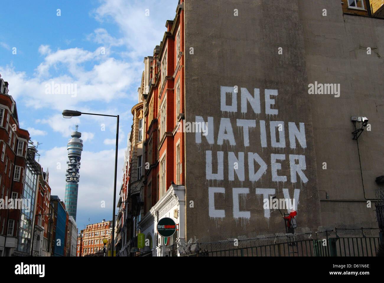 Ein Ende des Banksy Kunstauffassung Newman Street, London Stockfoto