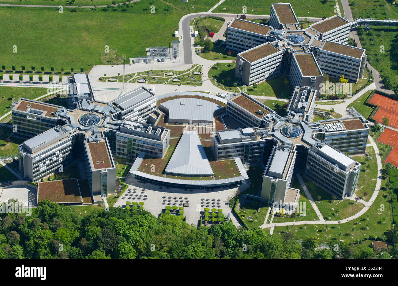 Luftaufnahme des Hauptsitzes der Softwarefirma SAP in Walldorf, Deutschland, 8. Mai 2012. SAP hat schon seit fast 40 Jahren und gilt als weltweit führend in der Unternehmenssoftware. Foto: Uwe Anspach Stockfoto