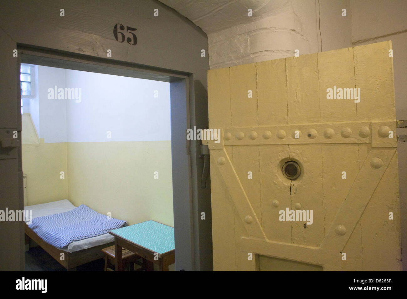 Knast ddr -Fotos und -Bildmaterial in hoher Auflösung – Alamy