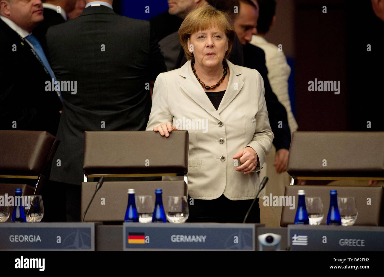 Bundeskanzlerin Angela Merkel besucht den NATO-Gipfel in Chicago, USA, 21. Mai 2012. Die 28 Nato-Staaten vereinen sich zu einem zweitägigen Gipfel am Lake Michigan, engere Zusammenarbeit im Rüstungsprojekte, Rakete Verteidigung, die Zukunft der Europäischen Atomwaffen und den Afghanistan-Abzug zu diskutieren. Foto: PEER GRIMM Stockfoto