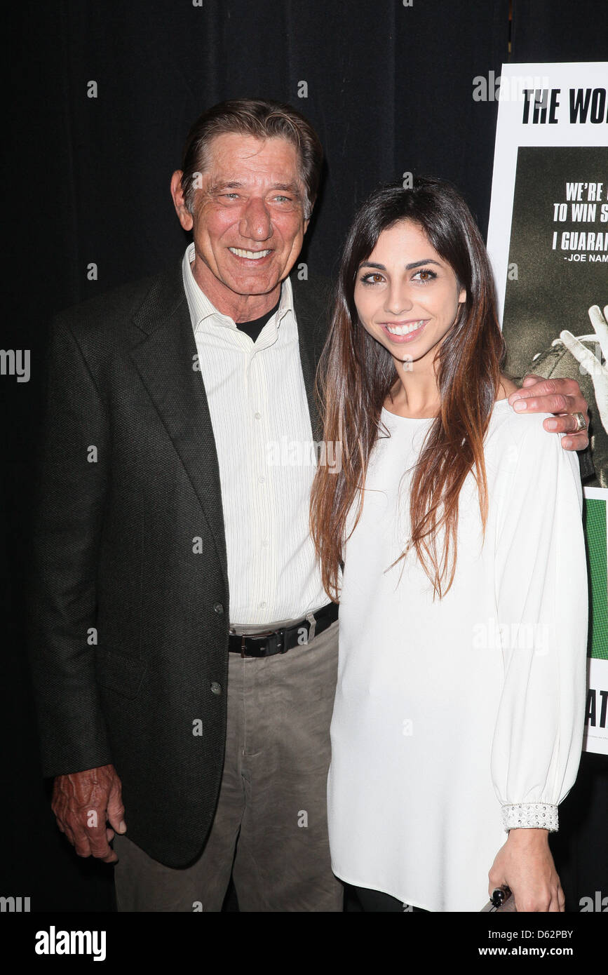 Joe Namath mit seiner Tochter Jessica Namath Premiere von "Namath" HBO Theatre New York City, USA - 25.01.12 Stockfoto