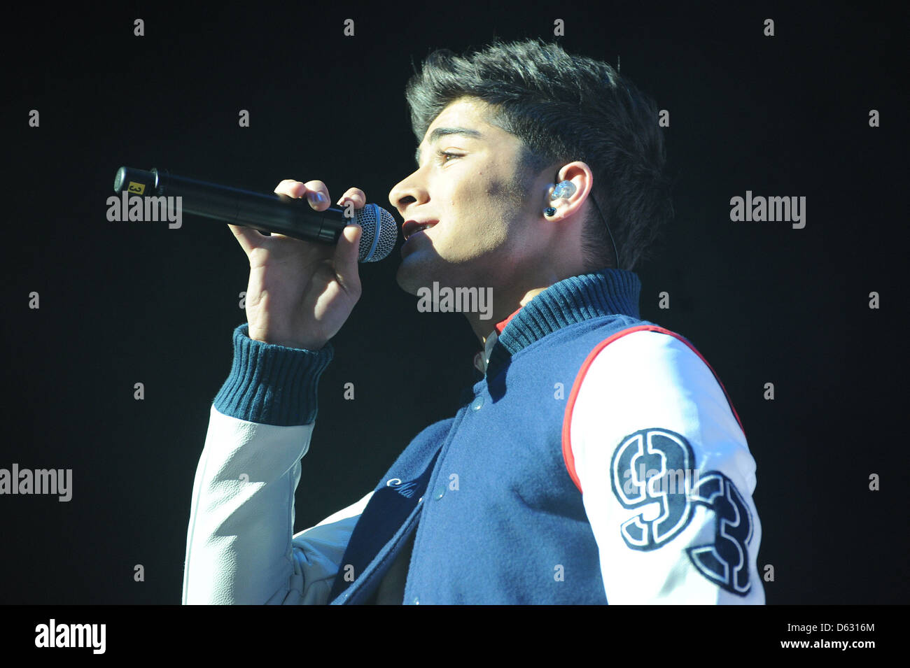 Zayn Malik die Gruppe eine Richtung tritt in der National Indoor Arena in Birmingham-Birmingham England Stockfoto