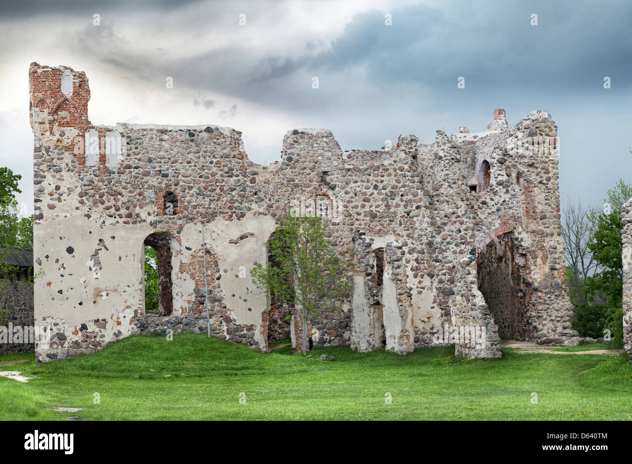 Burgruine des Livländischen Ordens Stockfoto