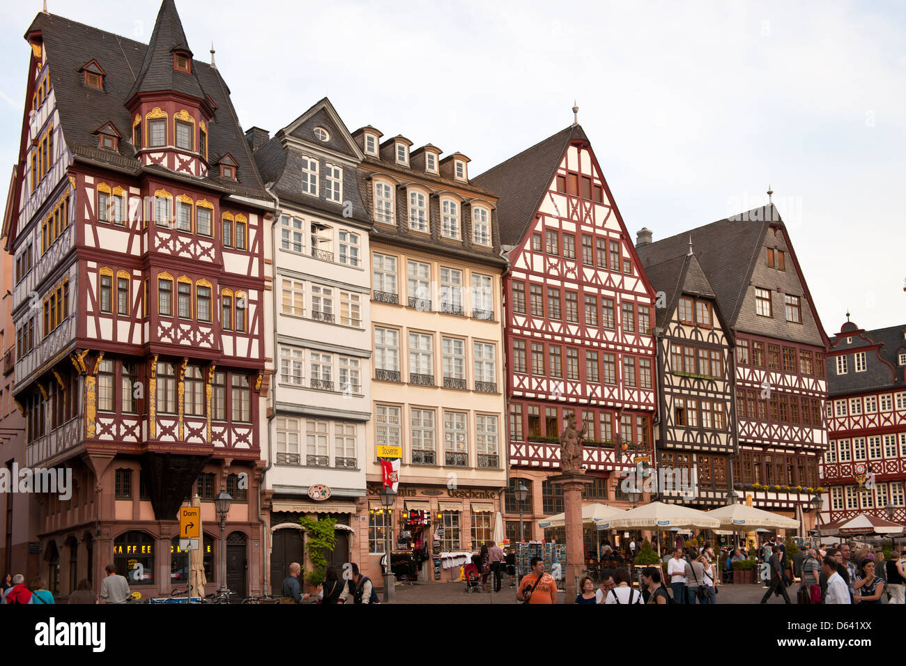 Rekonstruierte Fachwerkhäuser am Roemer-Platz, Frankfurt am Main, Deutschland Stockfoto