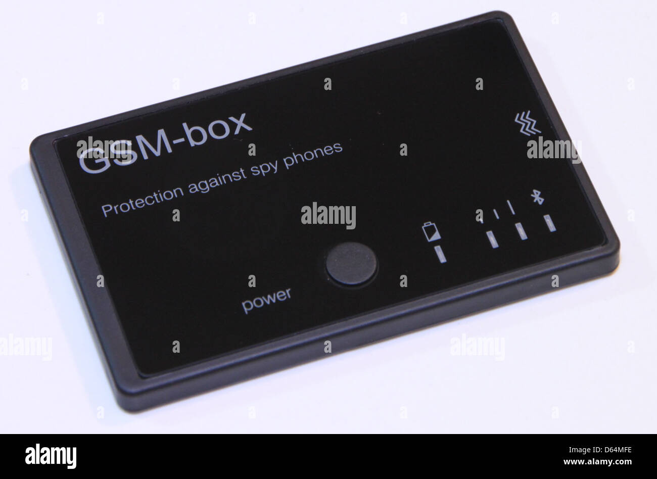 Die GSM Box 2 ist ein Spionageschutz, der Mobiltelefone vor der Überwachung schützt. Sie blockiert Signale, um Privatsphäre und Sicherheit für Telefonbenutzer zu gewährleisten. Stockfoto