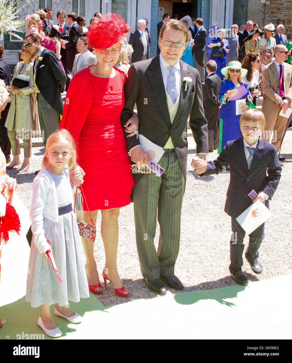 Gräfin Leonore, Graf Claus-Casimir, niederländischer Prinz Constantijn und Prinzessin Laurentien teilnehmen die Hochzeit der Prinzessin Maria Carolina und Albert Brenninkmeijer in der Basilica di San Miniato al Monte in Florenz, Italien, 16. Juni 2012. Foto: Patrick van Katwijk / Niederlande, Stockfoto