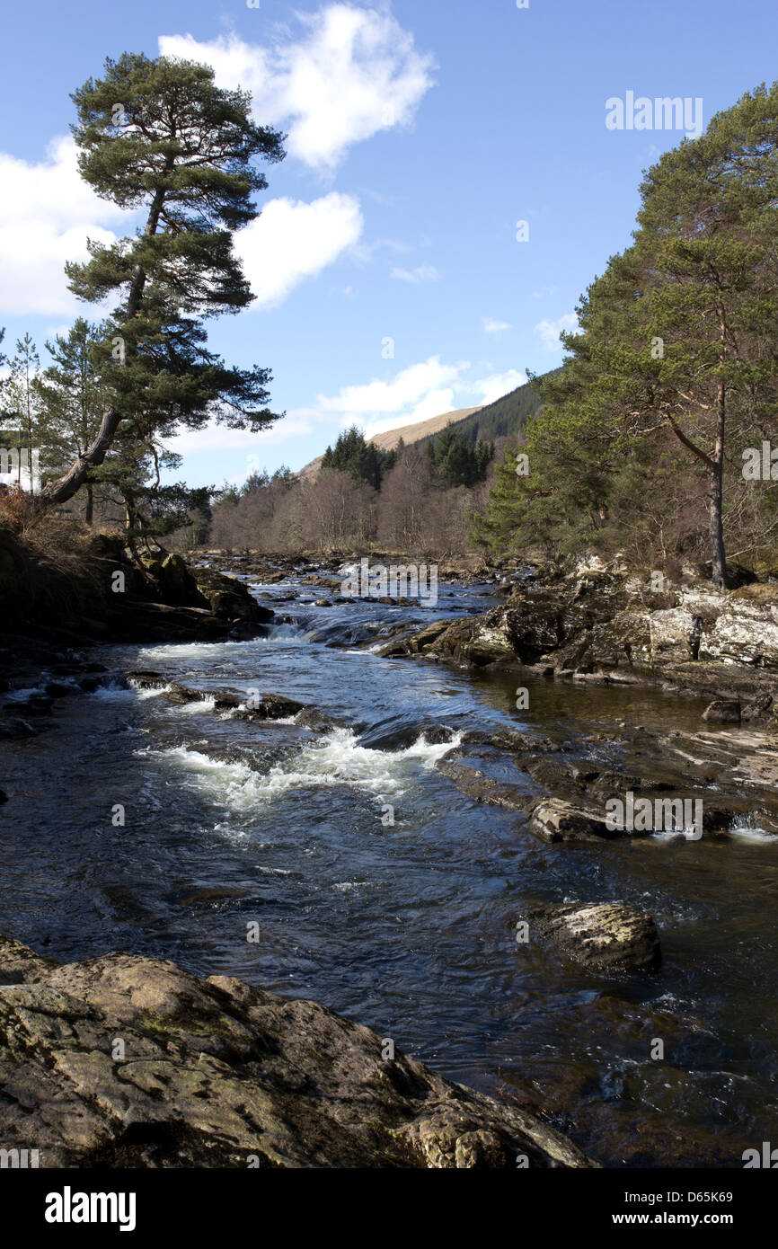 Die Wasserfälle von Dochart Killin Dorf Perthshire Schottland, Vereinigtes Königreich Stockfoto