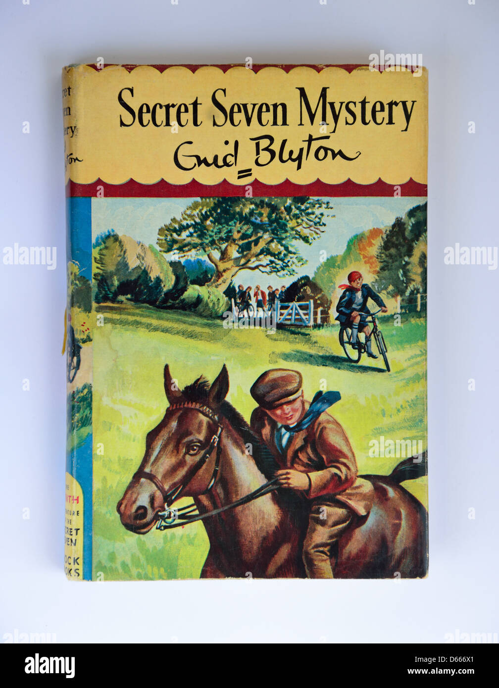Enid Blytons "Sieben Mystery Geheimnis" Geheimnis sieben Buch, Ascot, Windsor, Berkshire, England, Vereinigtes Königreich Stockfoto
