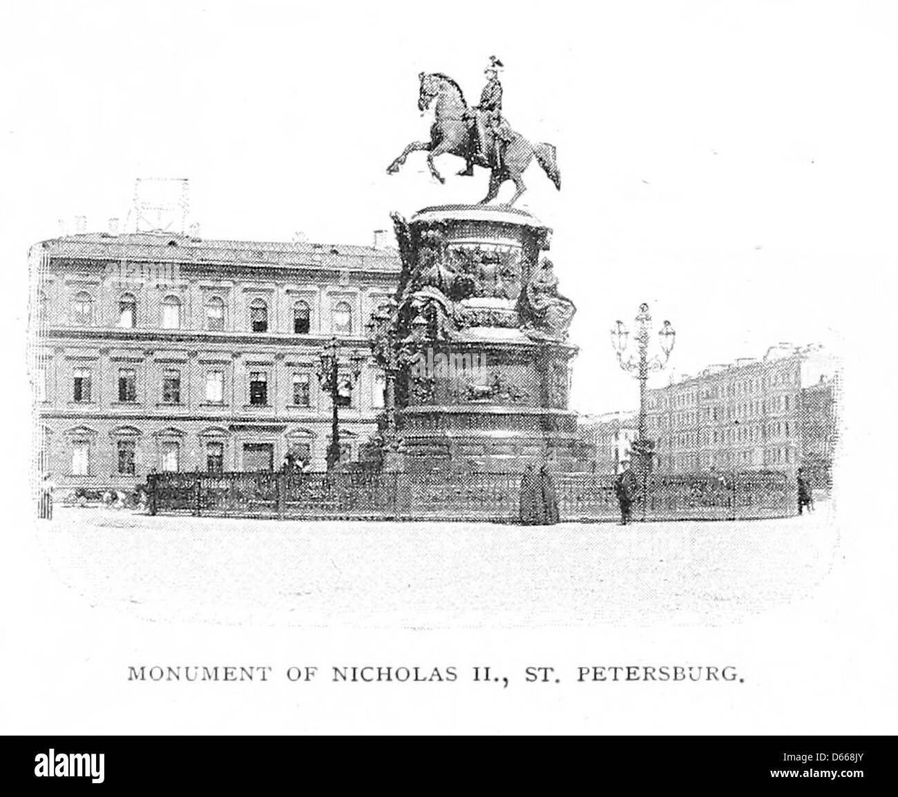 Ein Foto aus dem Jahr 1898, das das Denkmal für Nikolaus II. In St. Petersburg, Russland, vor dem Hintergrund eines Sommerurlaubs festnimmt. Das Denkmal ehrt den russischen Kaiser Nikolaus II. Und ist ein wichtiges historisches Wahrzeichen der Stadt. Stockfoto
