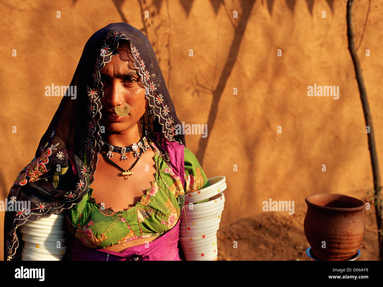 Inderin, die Zugehörigkeit zu der Gaduliya Lohar Kaste (Indien) Stockfoto