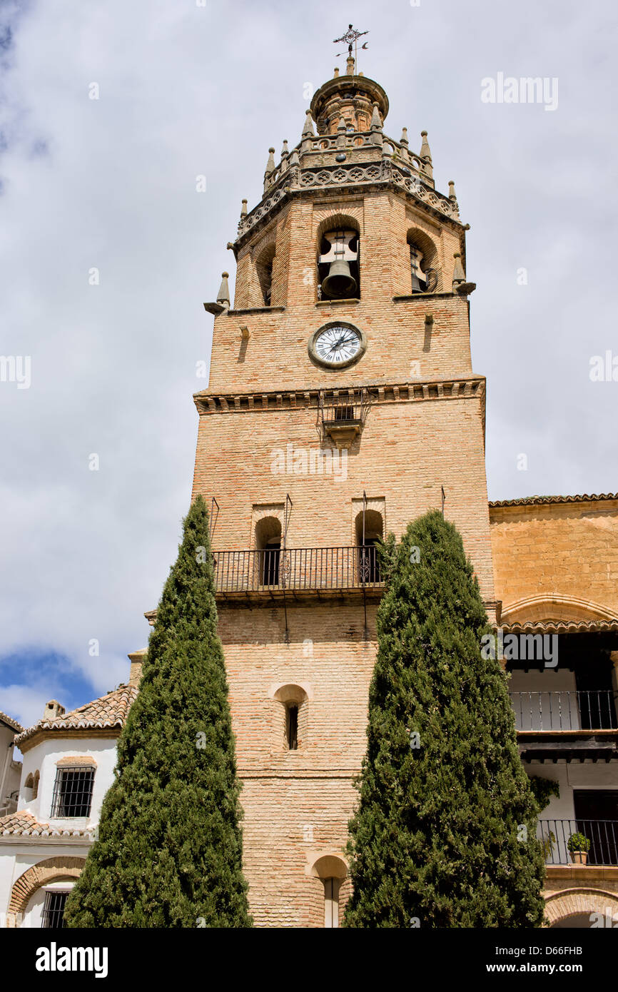 Kirche Santa Maria la mayor Glockenturm in Ronda, Andalusien, Spanien. Stockfoto