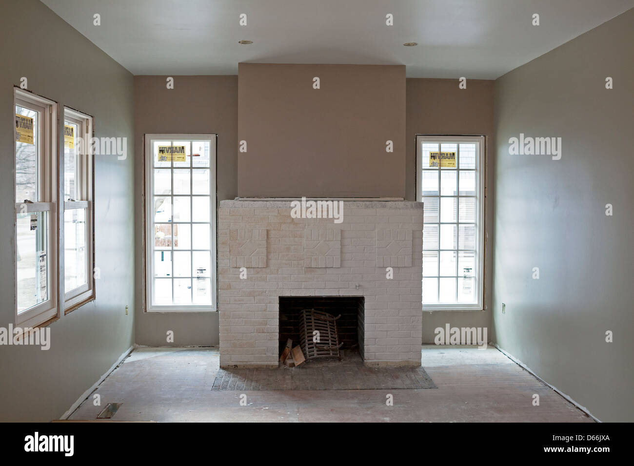Ein ausgeschlossenes Haus bekommt eine komplette Umarbeitung in jedem Zimmer. Stockfoto