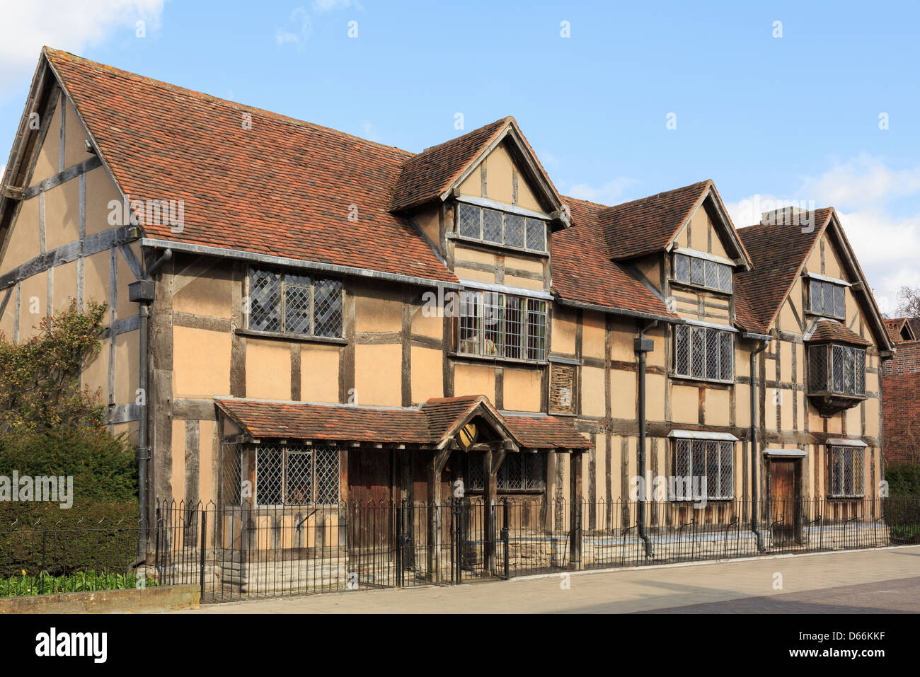 Shakespeares Geburtshaus in klassischem Fachwerkhaus aus dem 16. Jahrhundert altes Haus jetzt ein Museum. Henley Street Stratford-upon-Avon, Warwickshire, England Großbritannien Stockfoto