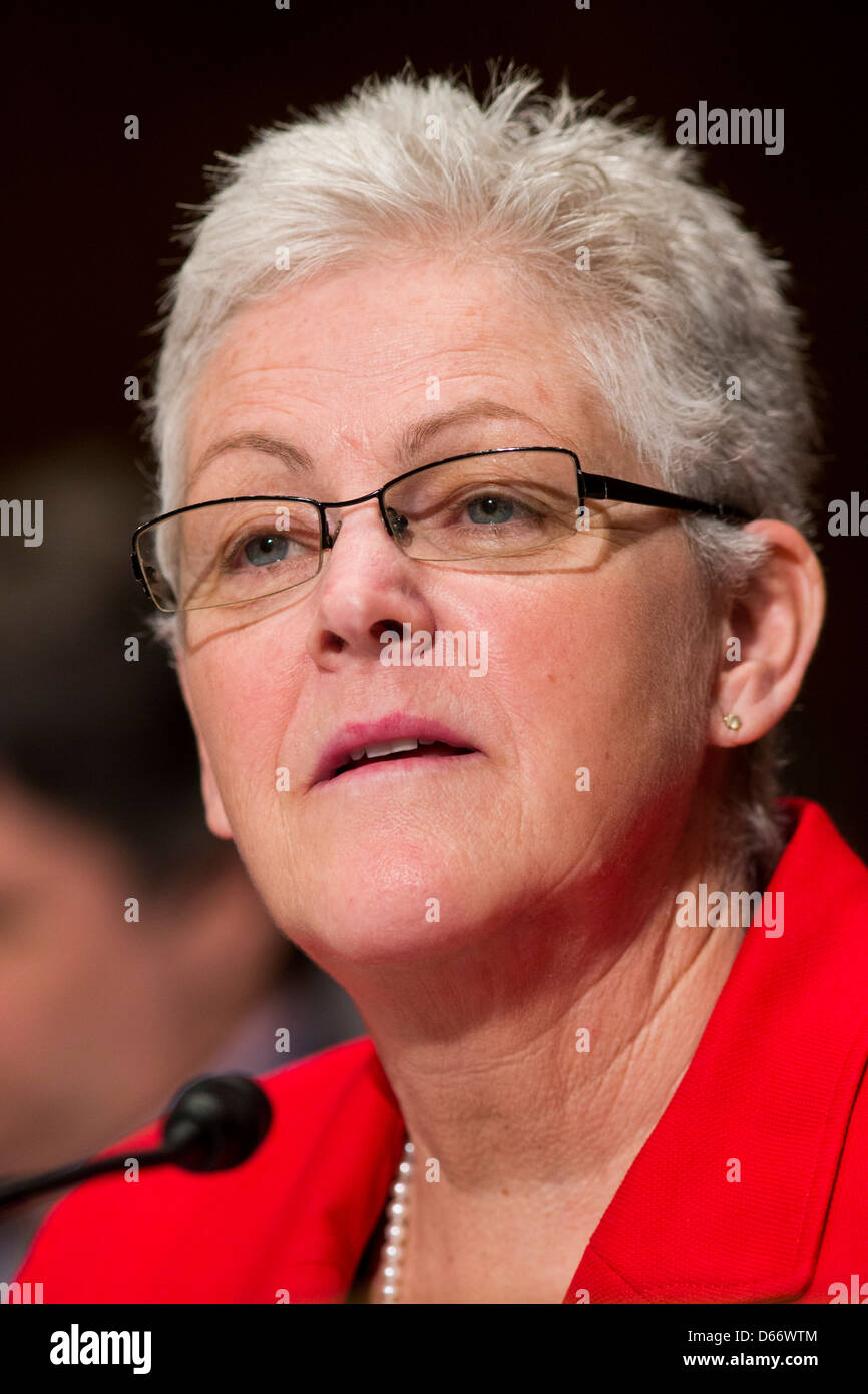 Gina McCarthy während ihrer Anhörung der Environmental Protection Agency (EPA) zu führen. Stockfoto