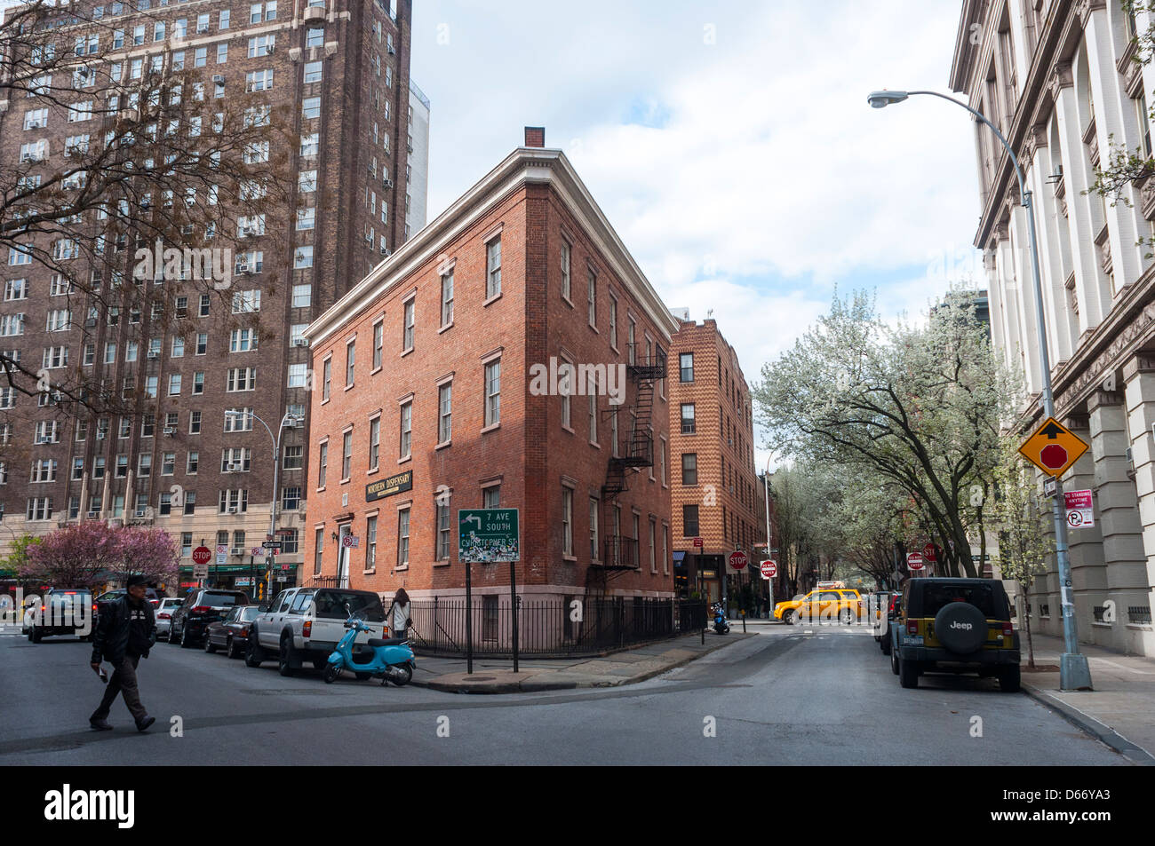Die Northern Dispensary am Waverly Place und Christopher Street in Greenwich Village VERDIENEN ©Stacy Walsh Rosenstock/Alamy Stockfoto
