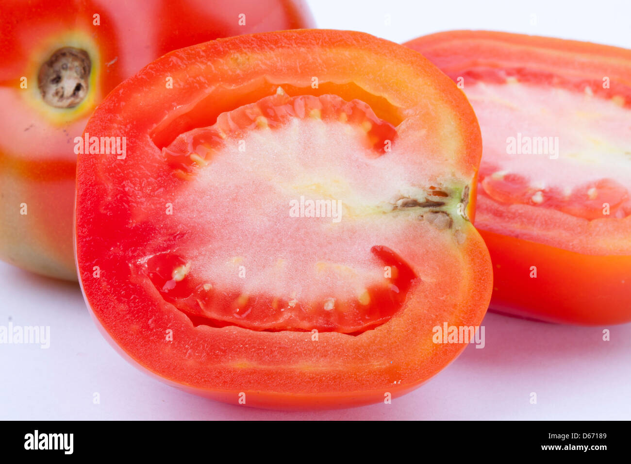 Nahaufnahme von geschnittene halbe Tomate Stockfoto