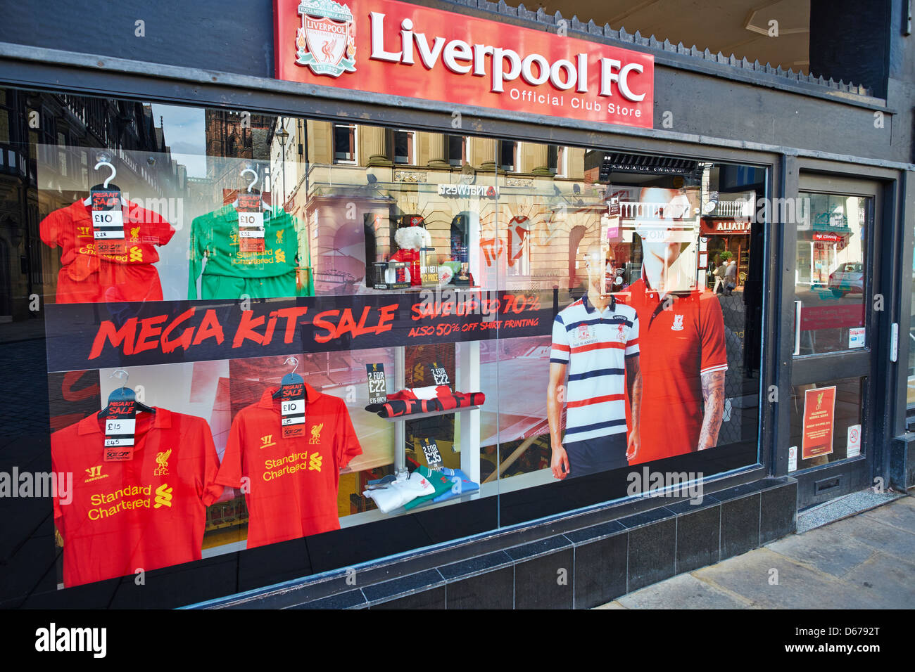 Liverpool Football Club offizielle Shop Eastgate Street Chester UK Stockfoto
