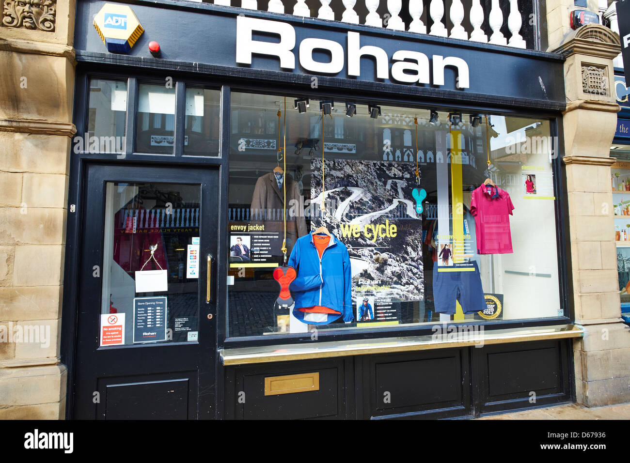 Rohan Outdoor Bekleidung Shop Bridge Street Chester Cheshire UK Stockfoto