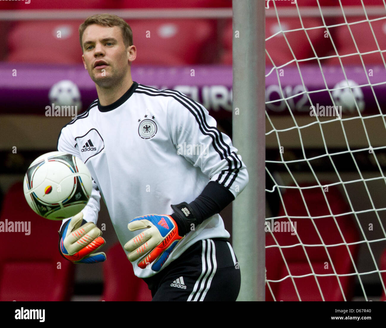 Deutschlands Torhüter Manuel Neuer während einer Trainingseinheit der deutschen Fußball ...