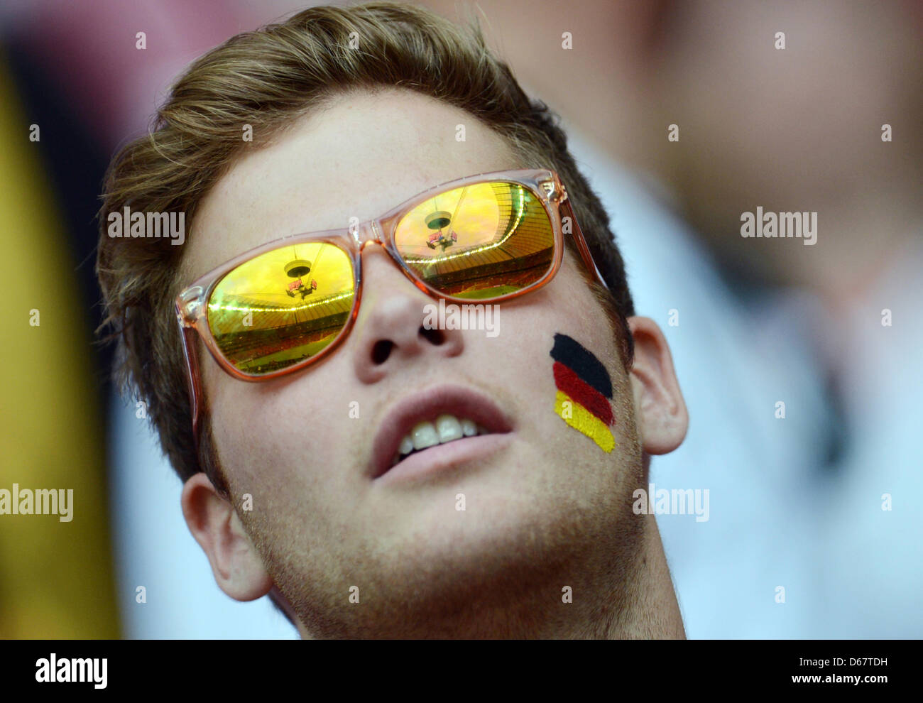 Ein Verfechter von Deutschland gesehen vor der UEFA EURO 2012 Halbfinale Fußball match Deutschland vs. Italien im Nationalstadion in Warschau, Polen, 28. Juni 2012. Foto: Andreas Gebert Dpa (siehe Kapitel 7 und 8 der http://dpaq.de/Ziovh für die UEFA Euro 2012 Geschäftsbedingungen &) +++(c) Dpa - Bildfunk +++ Stockfoto