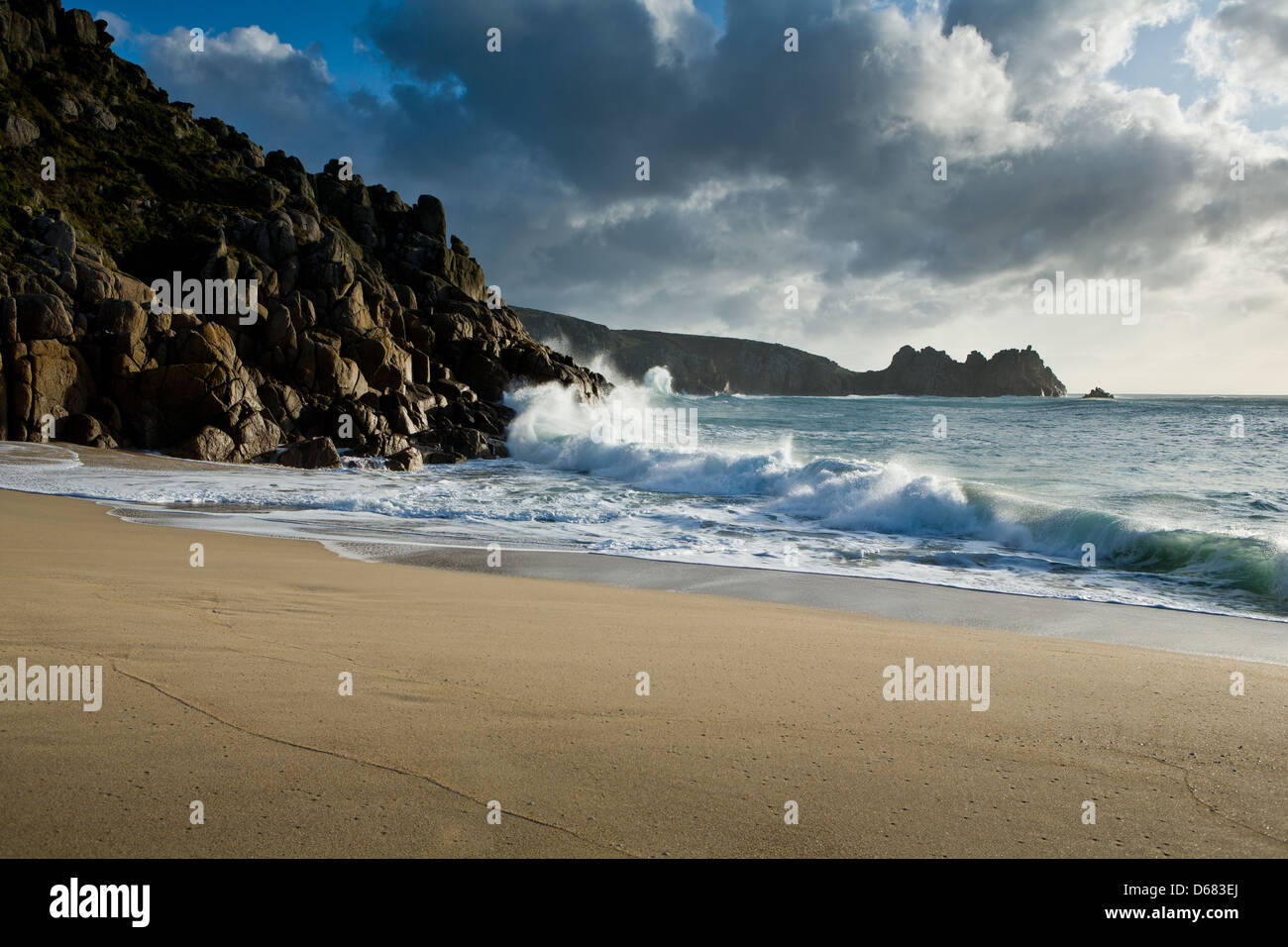 Porthcurno Cove in Cornwall, Großbritannien. Stockfoto