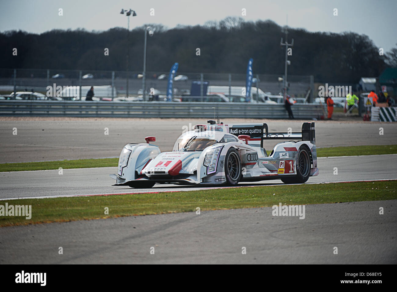 6 Stunden von Silverstone Langstrecken Auto-Weltmeisterschaft, Silverstone Circuit im Vereinigten Königreich, 14. April 2013 Stockfoto