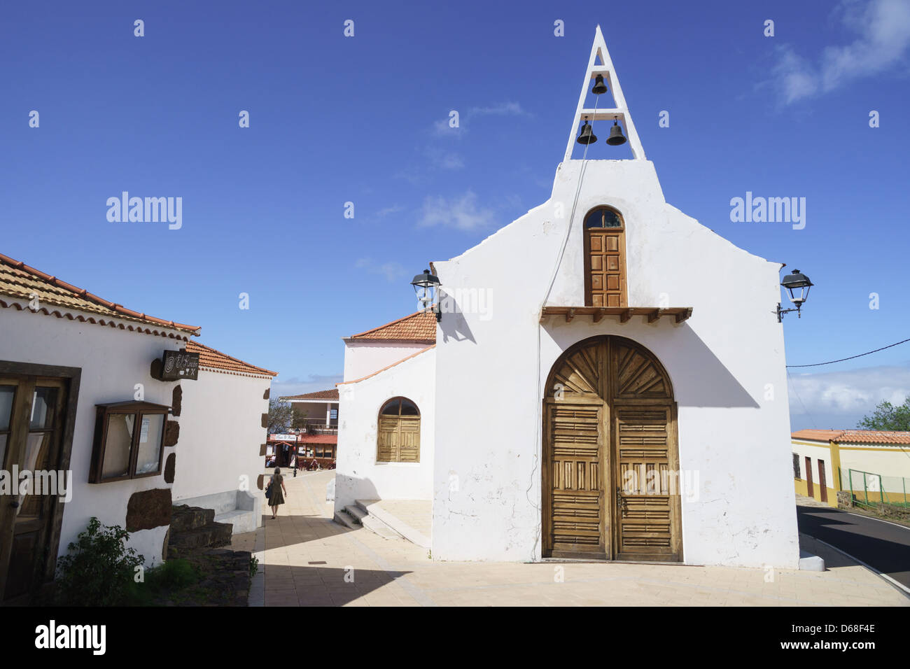 La Palma, Kanarische Inseln - Las Tricias, Dorf im Nordwesten der Insel. Die Kirche. Stockfoto