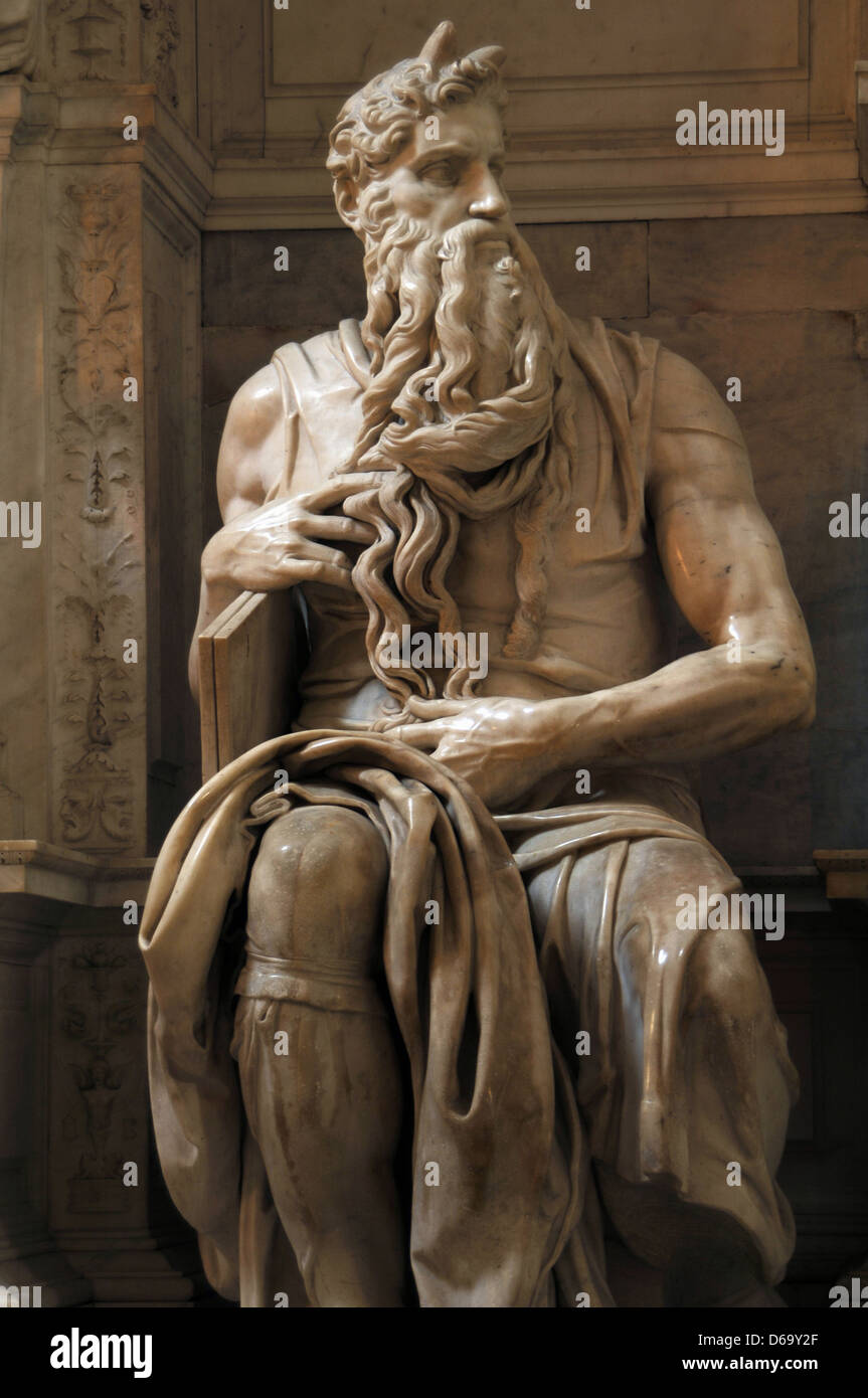 Moses. 1513-1515. Statue von Michelangelo (1475-1564). Marmor. San Pietro in Vincoli Kirche. Rom. Italien. Stockfoto