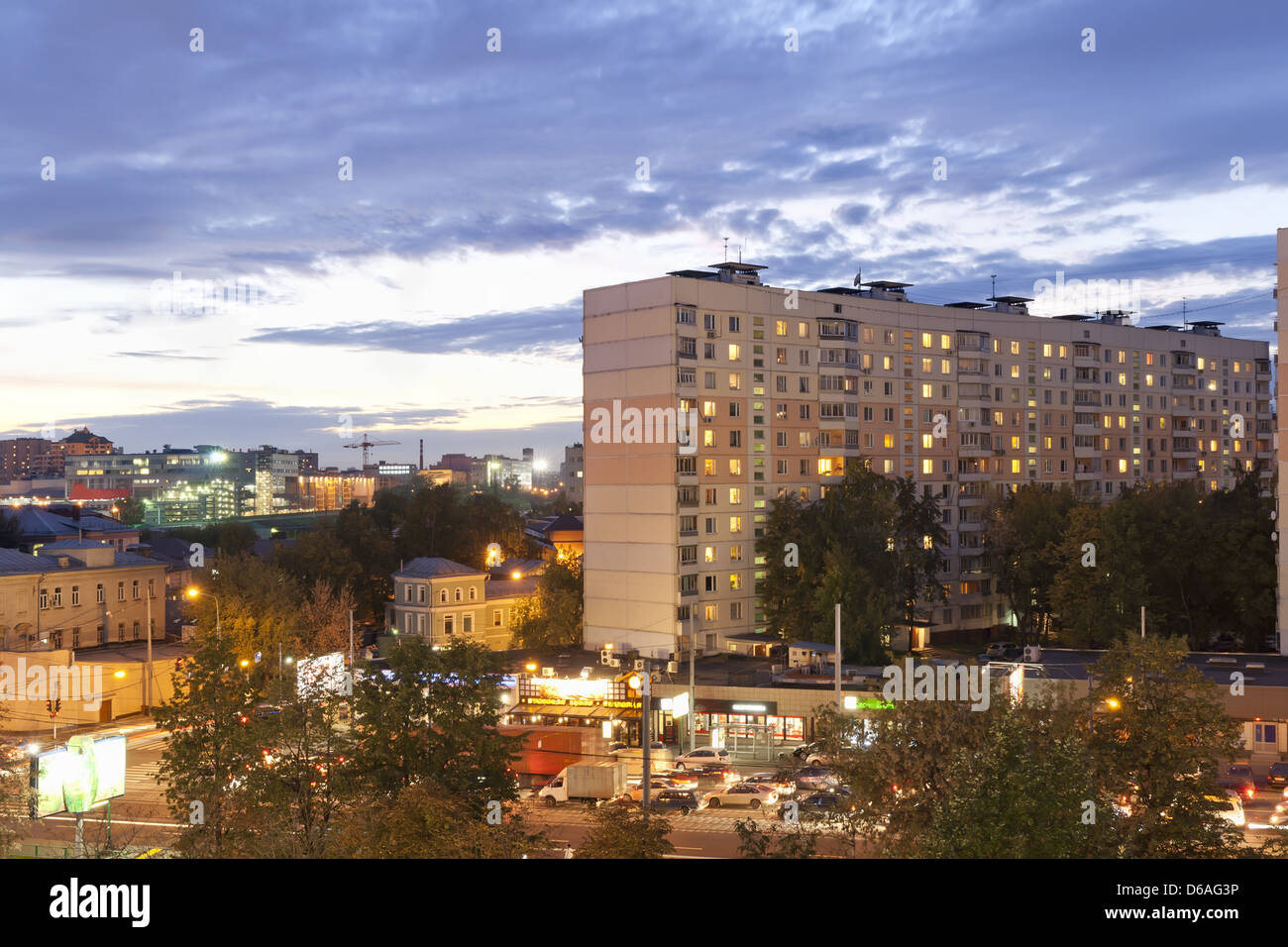 Megapolis Stadt Nachtlandschaft Stockfoto