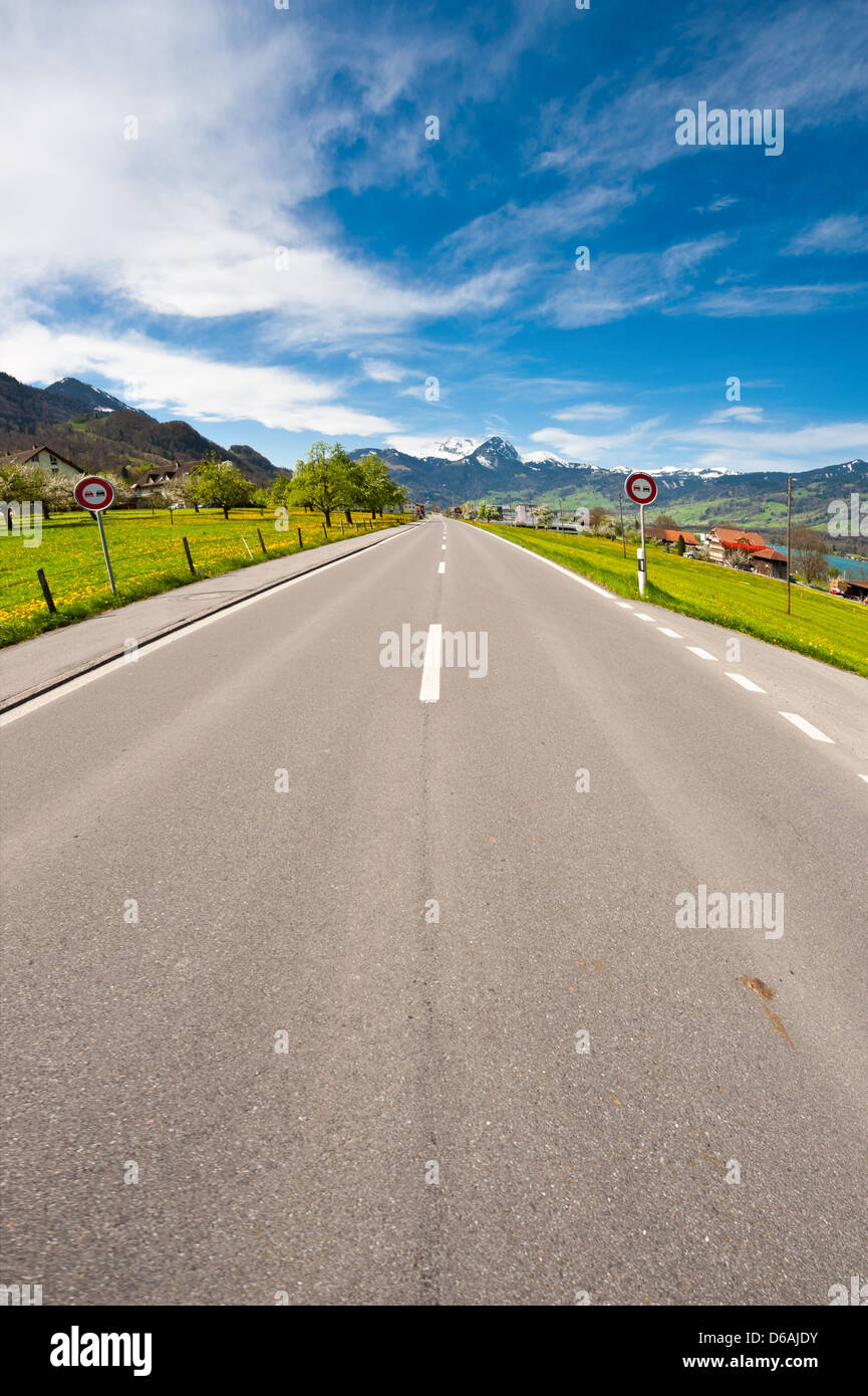 Gerade Straße Stockfoto