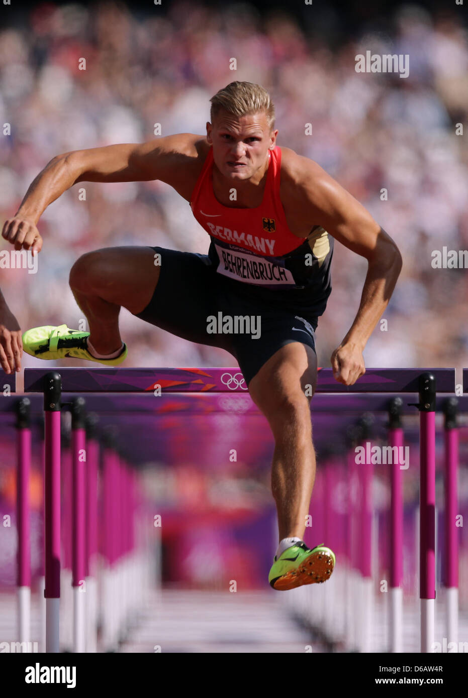 Pascal Behrenbruch Deutschland konkurriert in der Männer Zehnkampf 110m Hürden im Olympiastadion auf die 2012 Olympischen Spiele in London, London, Vereinigtes Königreich, 9. August 2012. Foto: Michael Kappeler Dpa +++(c) Dpa - Bildfunk +++ Stockfoto