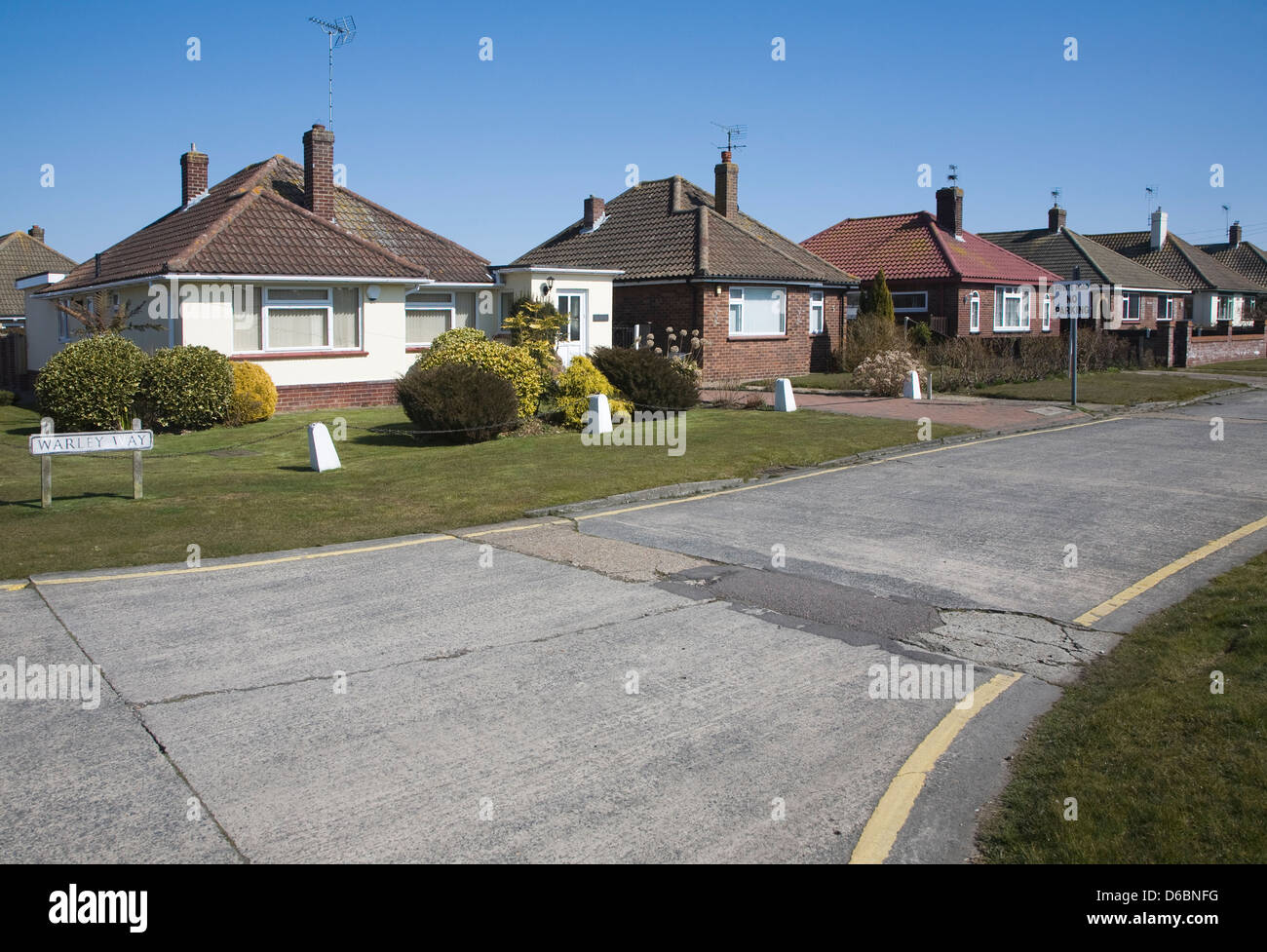 Warley Weg Bungalow private Eigentümer bewohnt Wohnraum zu Frinton on Sea, Essex, England Stockfoto