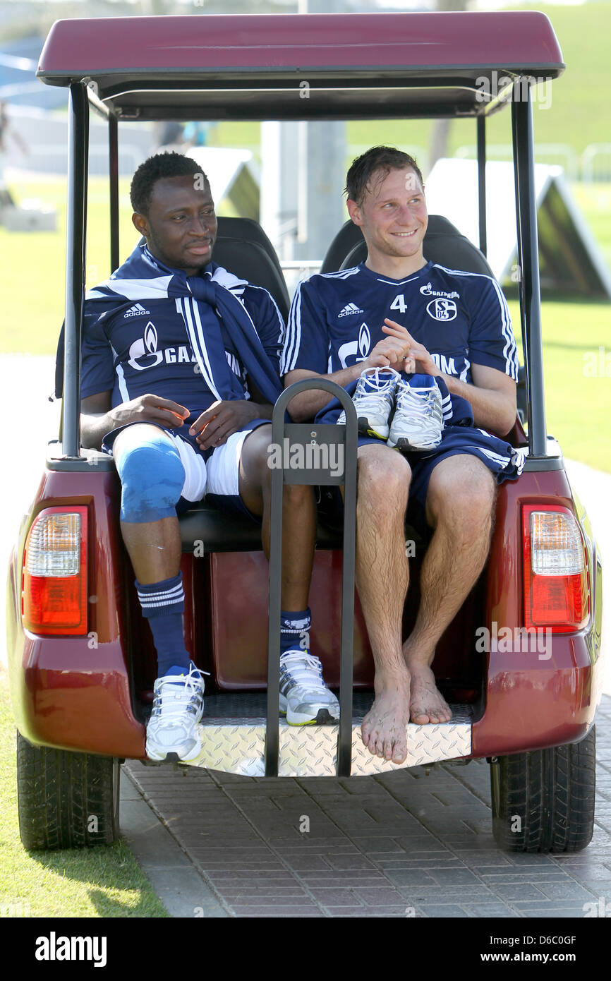 Chinedu Obasi From Fc Schalke Stockfotos und -bilder Kaufen - Alamy