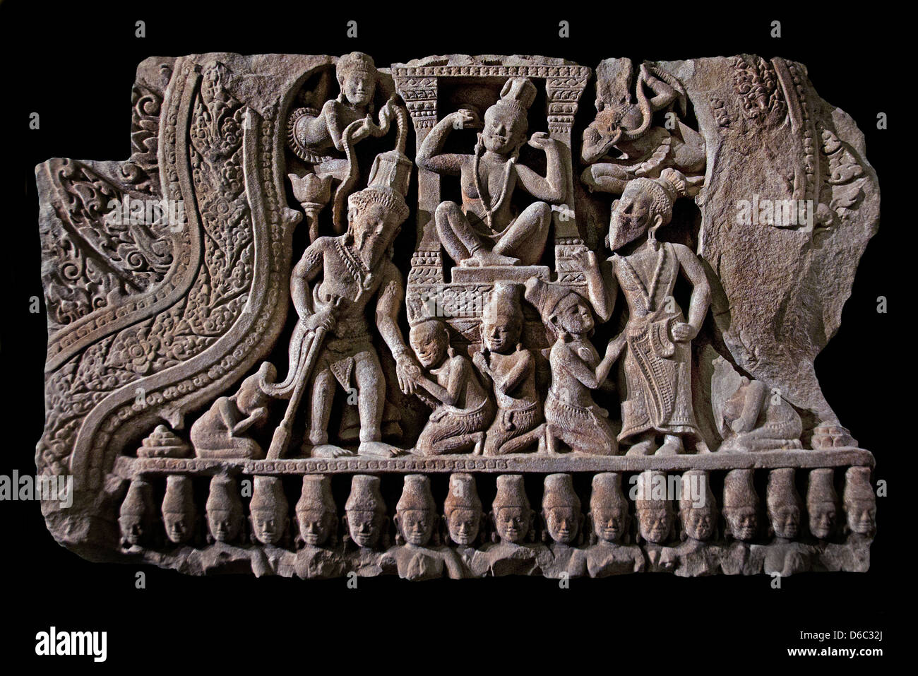 Göttin Parvati Shivas Vorschläge Giebel Fragment 13. Jahrhundert n. Chr. Khmer Bayon-Stil Preah Pithu Angkor anhören weigert Stockfoto