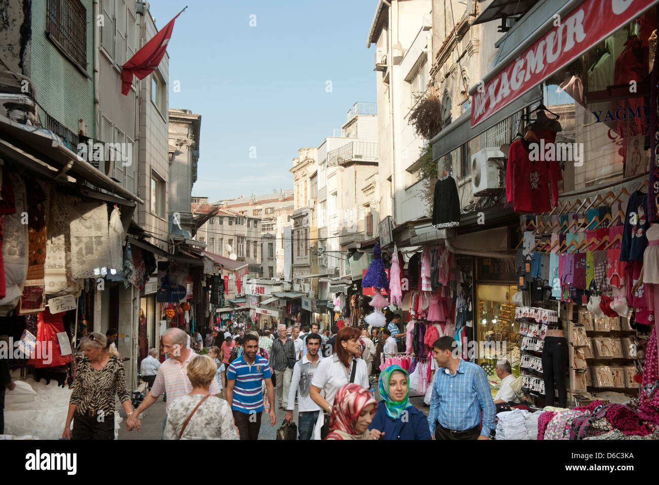 Ägypten, Istanbul, sterben Einkaufstrasse Mahmut Pasa Yokusu Sokak Führt Vom großen Basar Zum Gewürzbabazaar Stockfoto