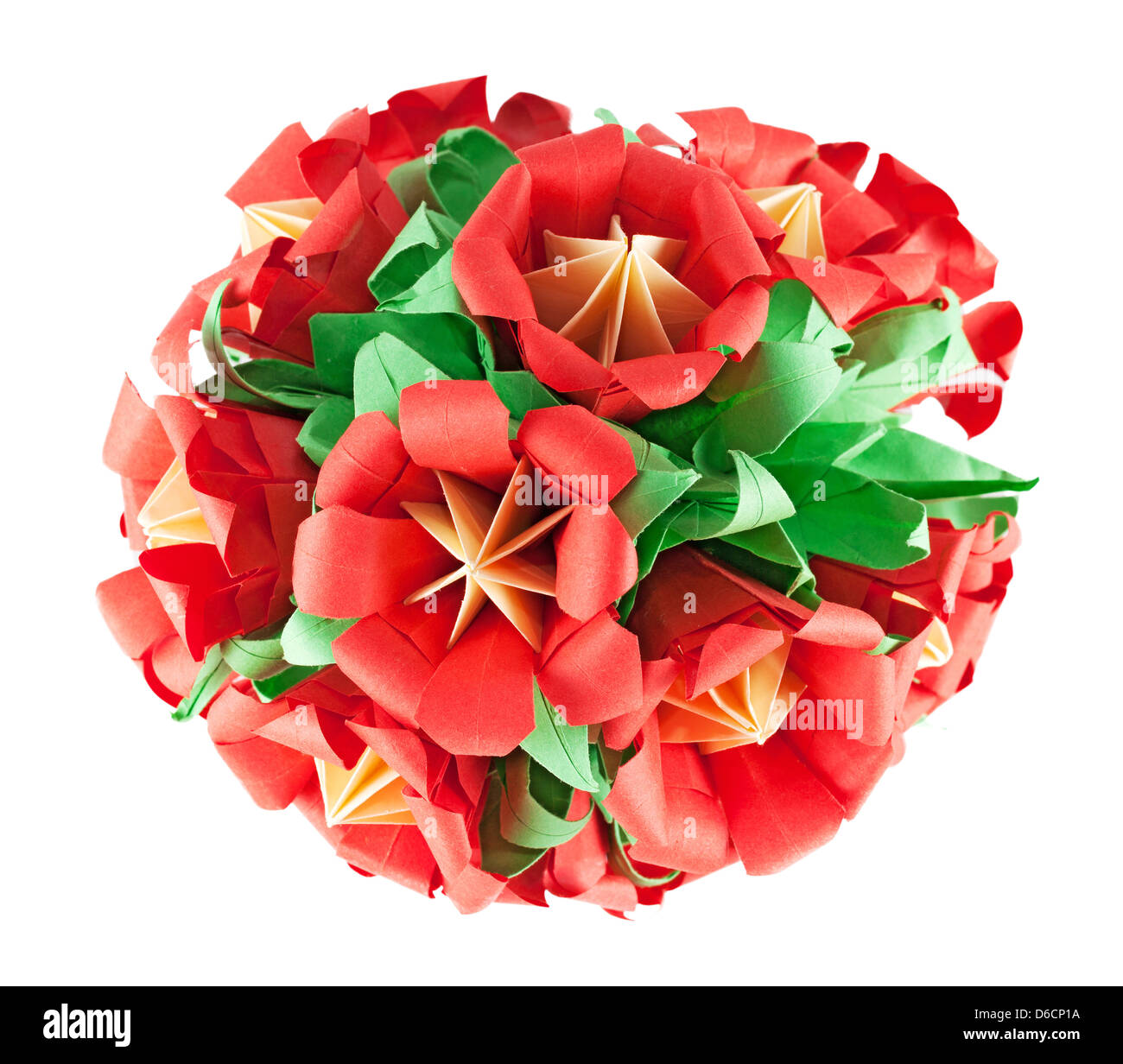 Grünes und rotes Papier Origami Kusudama isoliert auf weiss Stockfotografie  - Alamy