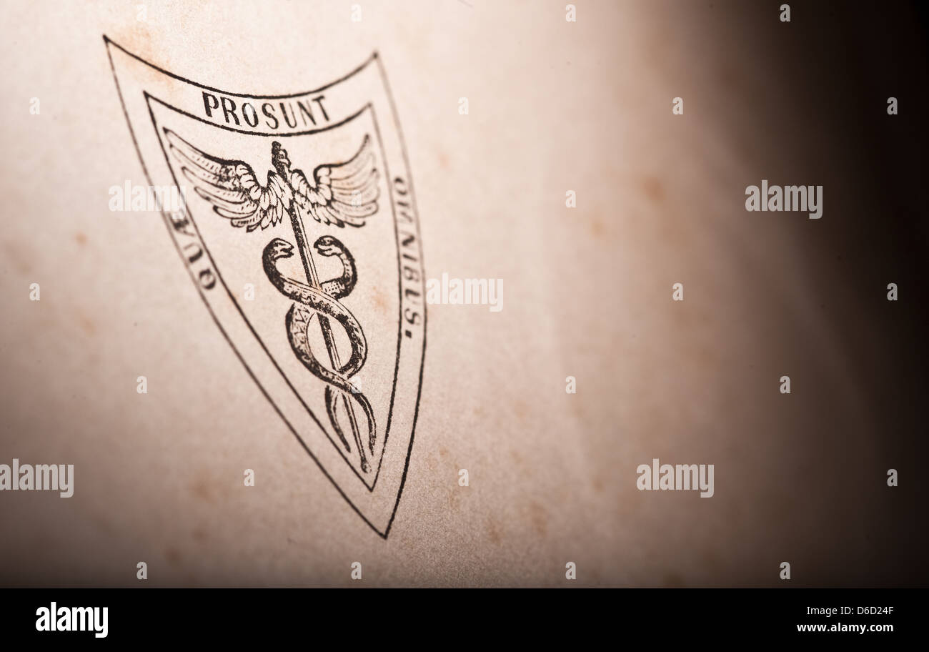 The caduceus is the staff carried by Hermes in Greek mythology. Stockfoto