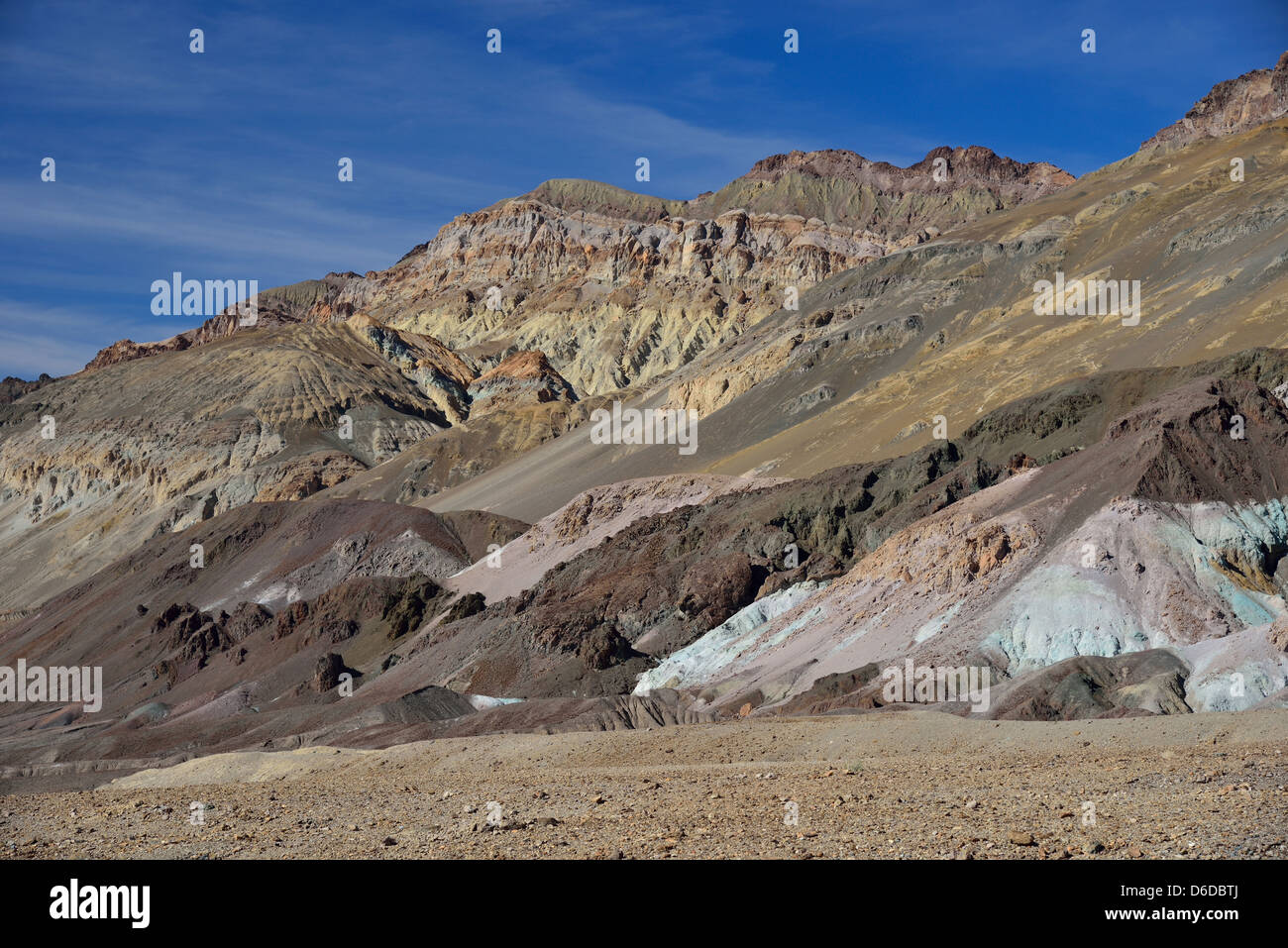 Bunte Felsen am Künstler-Palette. Death Valley Nationalpark, Kalifornien, USA. Stockfoto