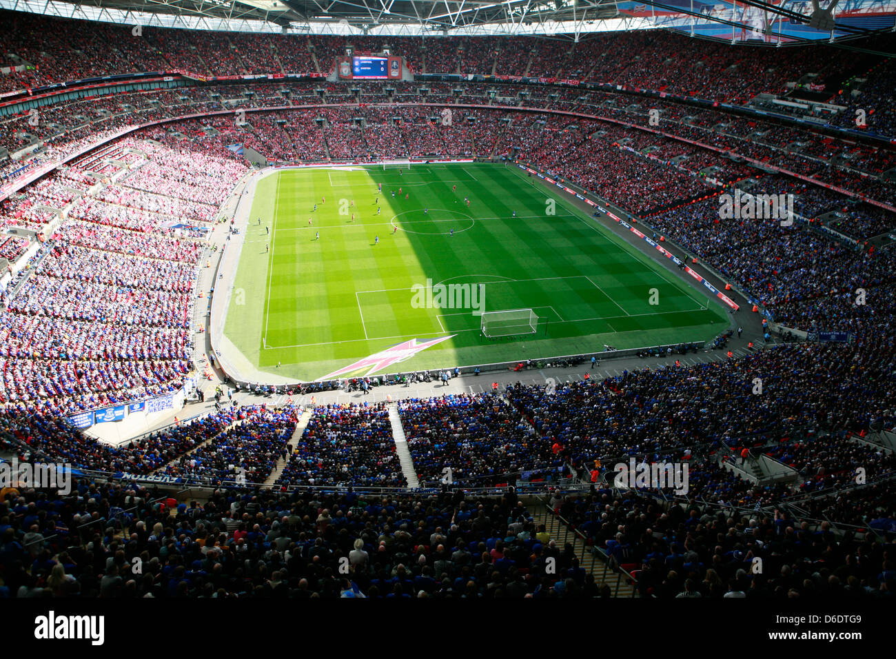Wembley-Stadion während eines Fußball-match zwischen Liverpool und Everton Stockfoto