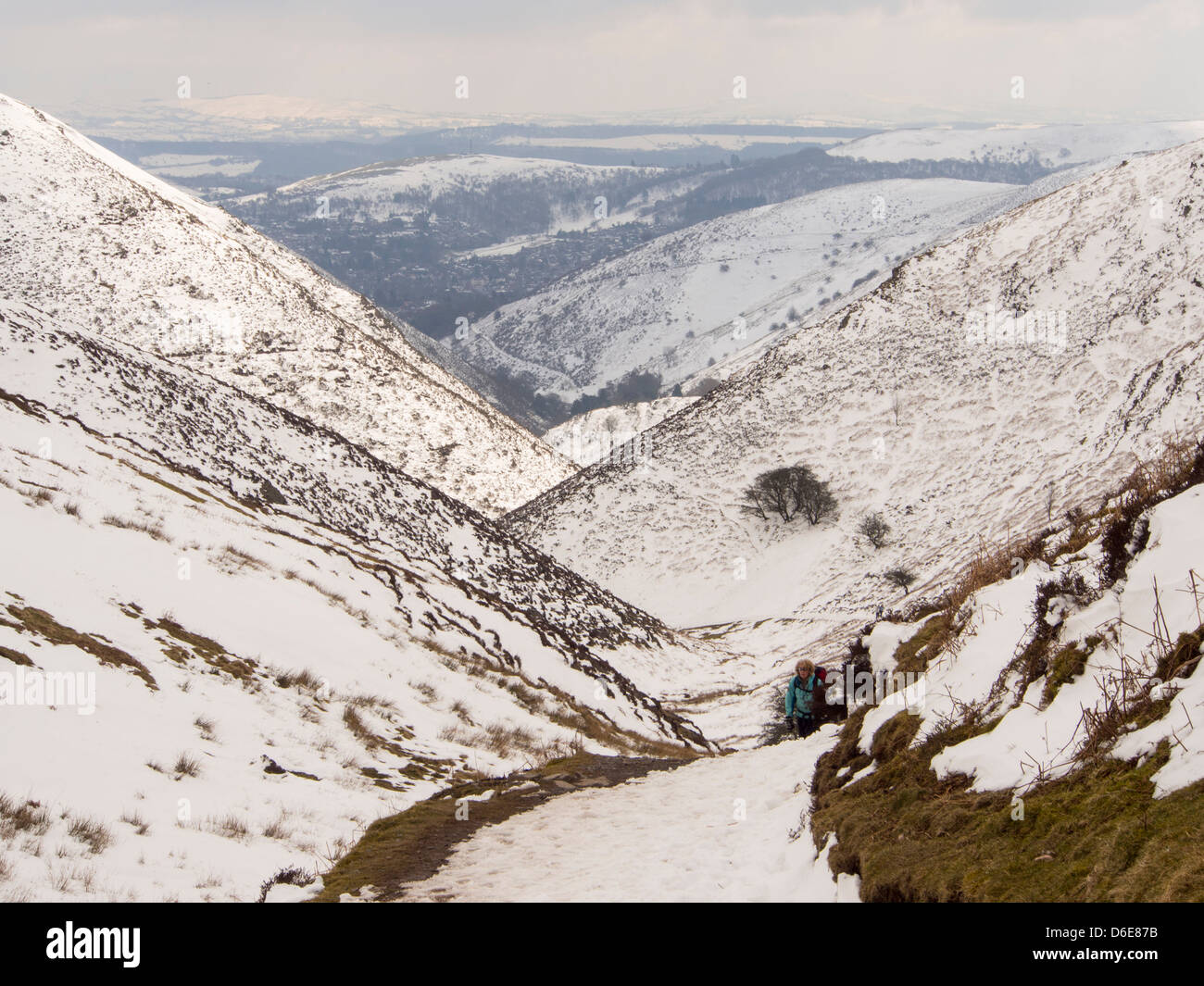Das Carding Mill Valley in Kirche Stretton, während heftige Kälte Ende März, Shropshire, UK. Stockfoto