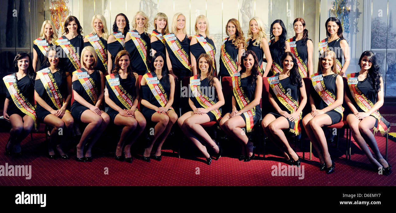 Miss Germany 2012 Kandidaten stellen sich in einem Hotel im Europa-Park in Rust, Deutschland, 6. Februar 2012. Die Wahl der Miss Deutschland 2012 findet am 11. Februar 2012. Foto: Uli Deck Stockfoto